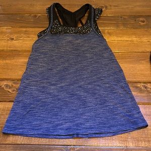 Lululemon Size 2 Blue, Black and White Top in Excellent Condition
